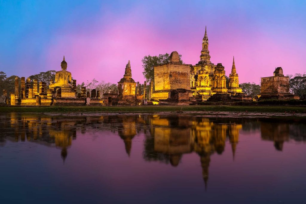 itineraire-thailande-2-semaines-centre-etape-ayutthaya-temples-coucher-du-soleil